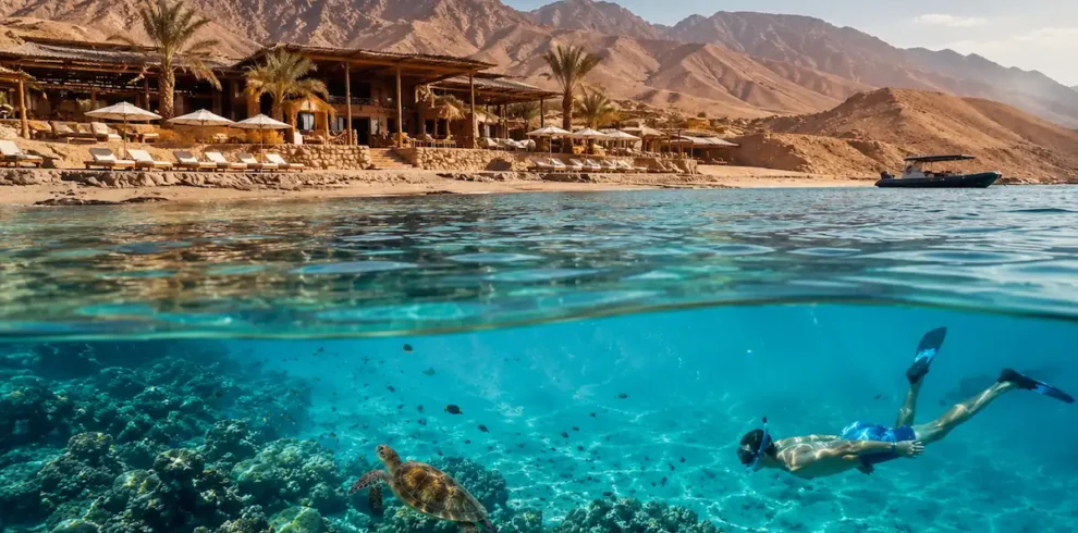 Reise durch die östliche Wüste und das Rote Meer in Ägypten mit Wüstenbergen, Küstenlandschaften und Badeorten
