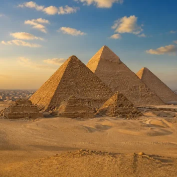 21-Day Egypt Tour: Cairo, Alexandria, Siwa, White Desert, Nile Cruise & Hurghada
