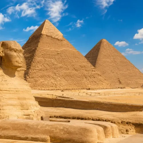 Pyramiden von Gizeh & Sphinx während der 8 Tage Klassische Ägypten Rundreise
